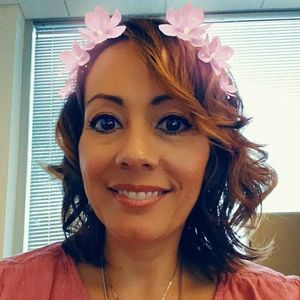 Meet your Posher, Cynthia